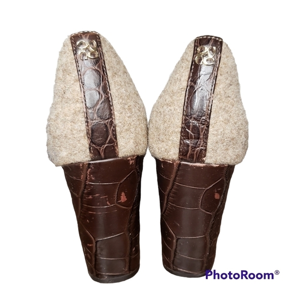 Coach Ophelia Lux Felt Taupe High Heel Pumps - Picture 4 of 13